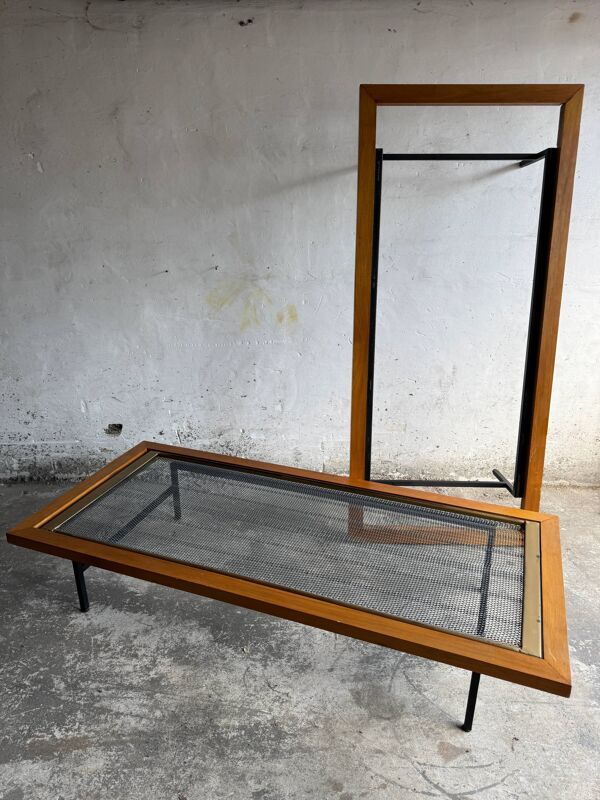 Ensemble de 2 méridiennes minimalistes DeCoene — Bois naturel et treillis métallique noir avec finitions en laiton