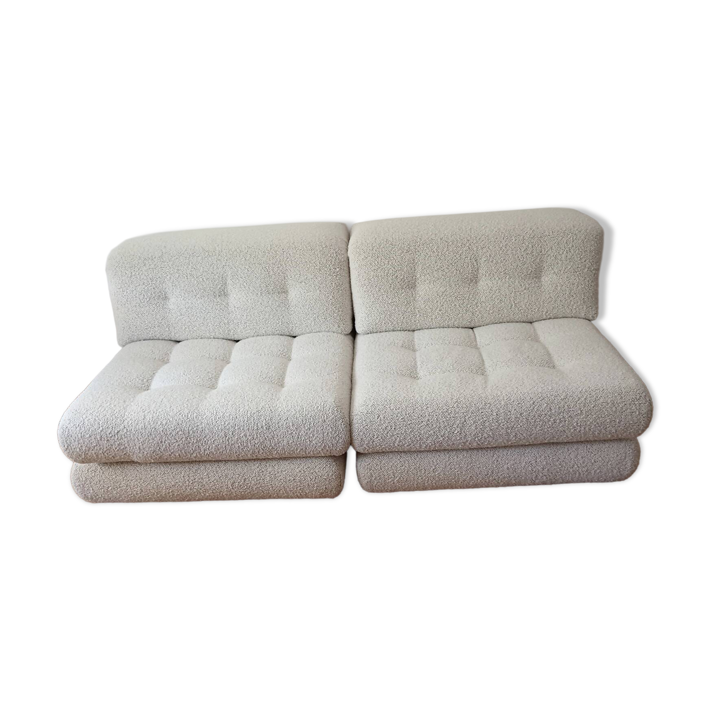 Paire de chauffeuses par Pedro Almodóvar x Roche Bobois
