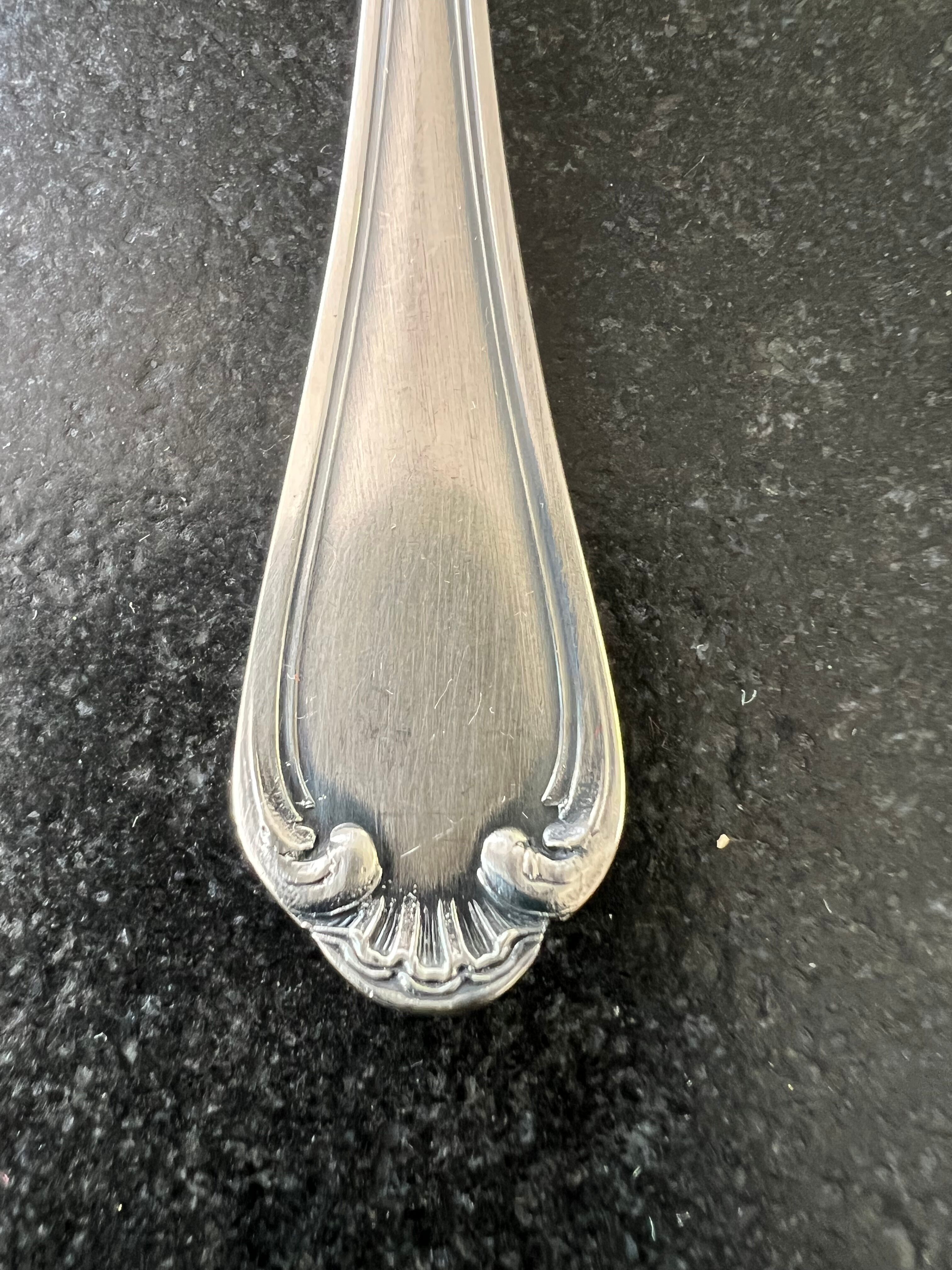 Snail forks from the house deetjen