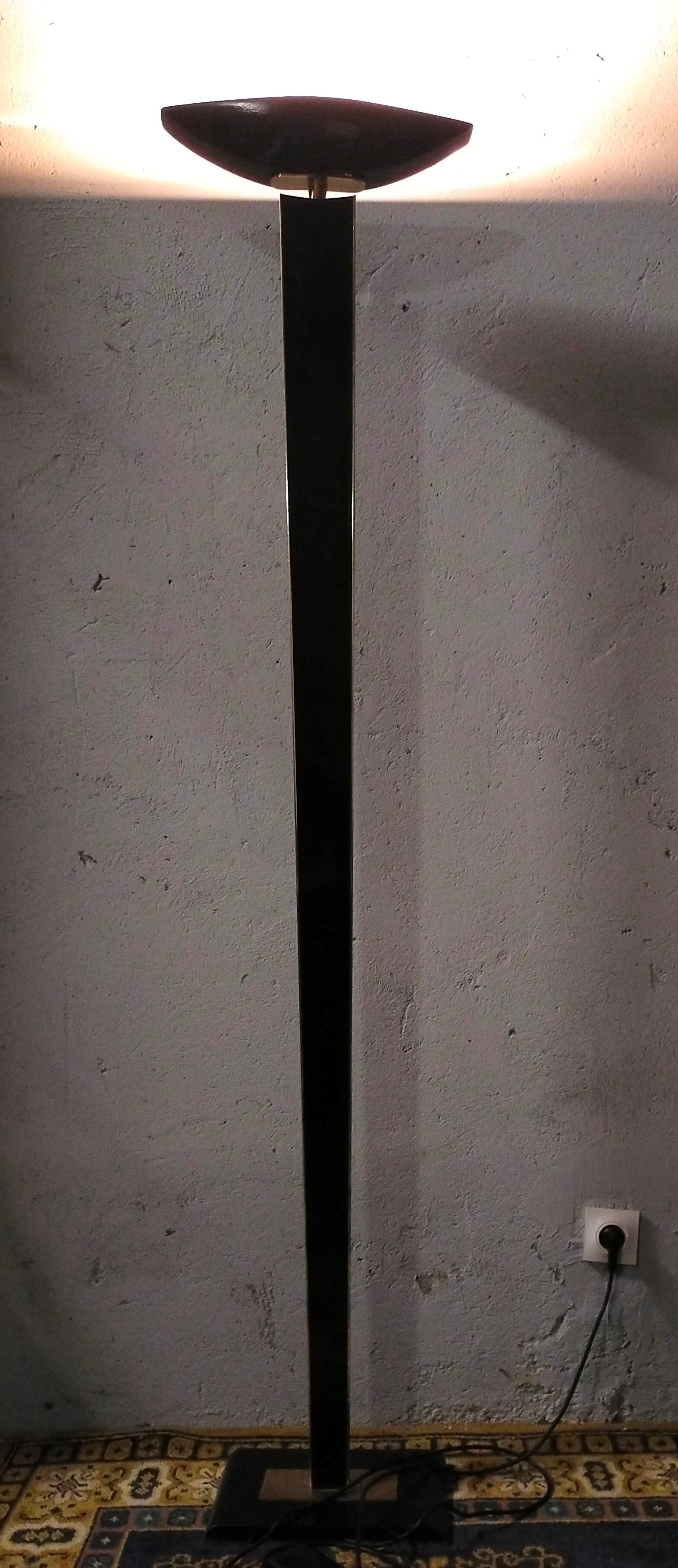 Vintage floor lamp design 1980 in lacquered metal ceramic and brass
