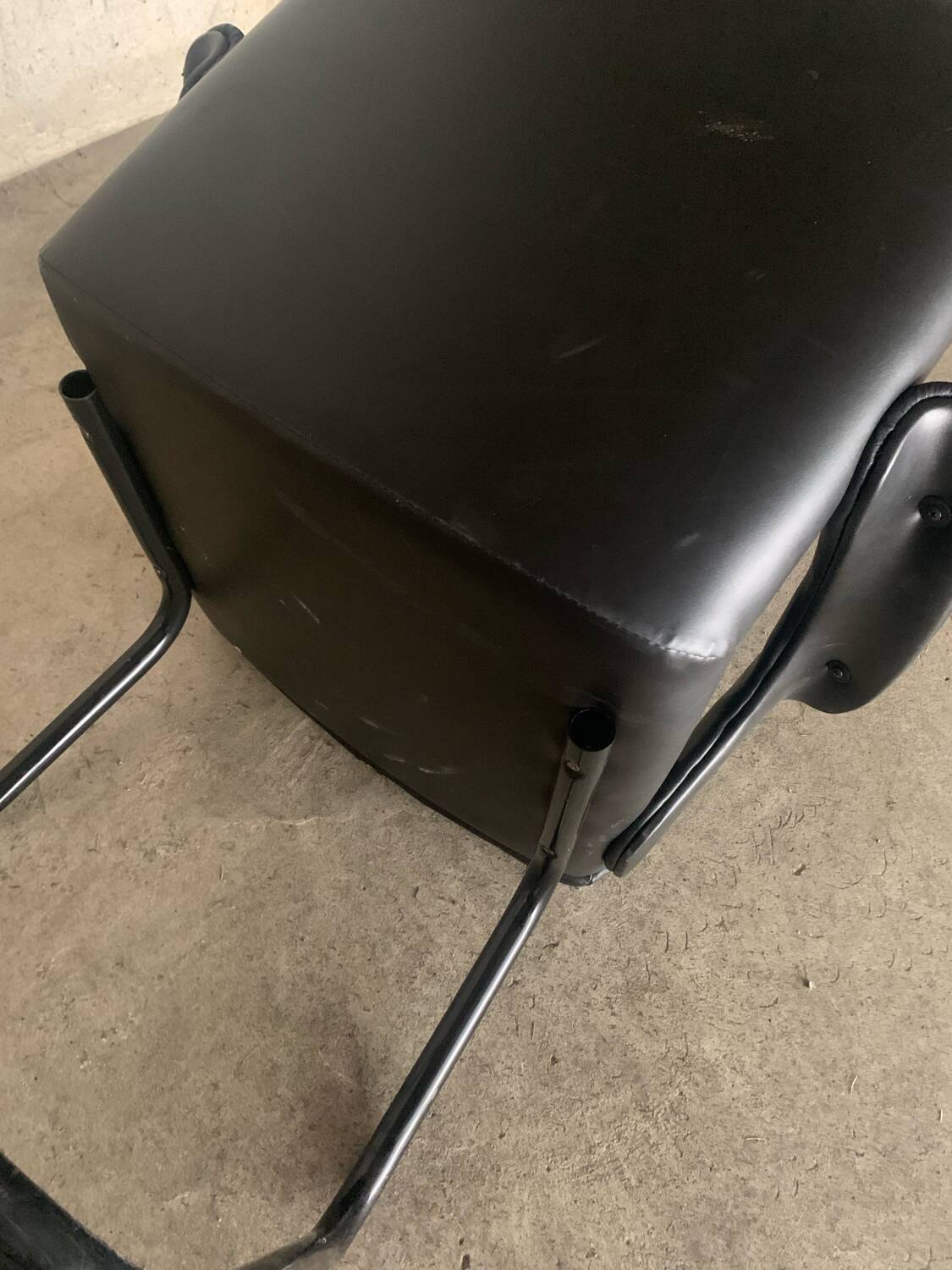 Desk chair