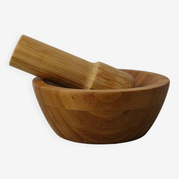 Bamboo mortar and pestle