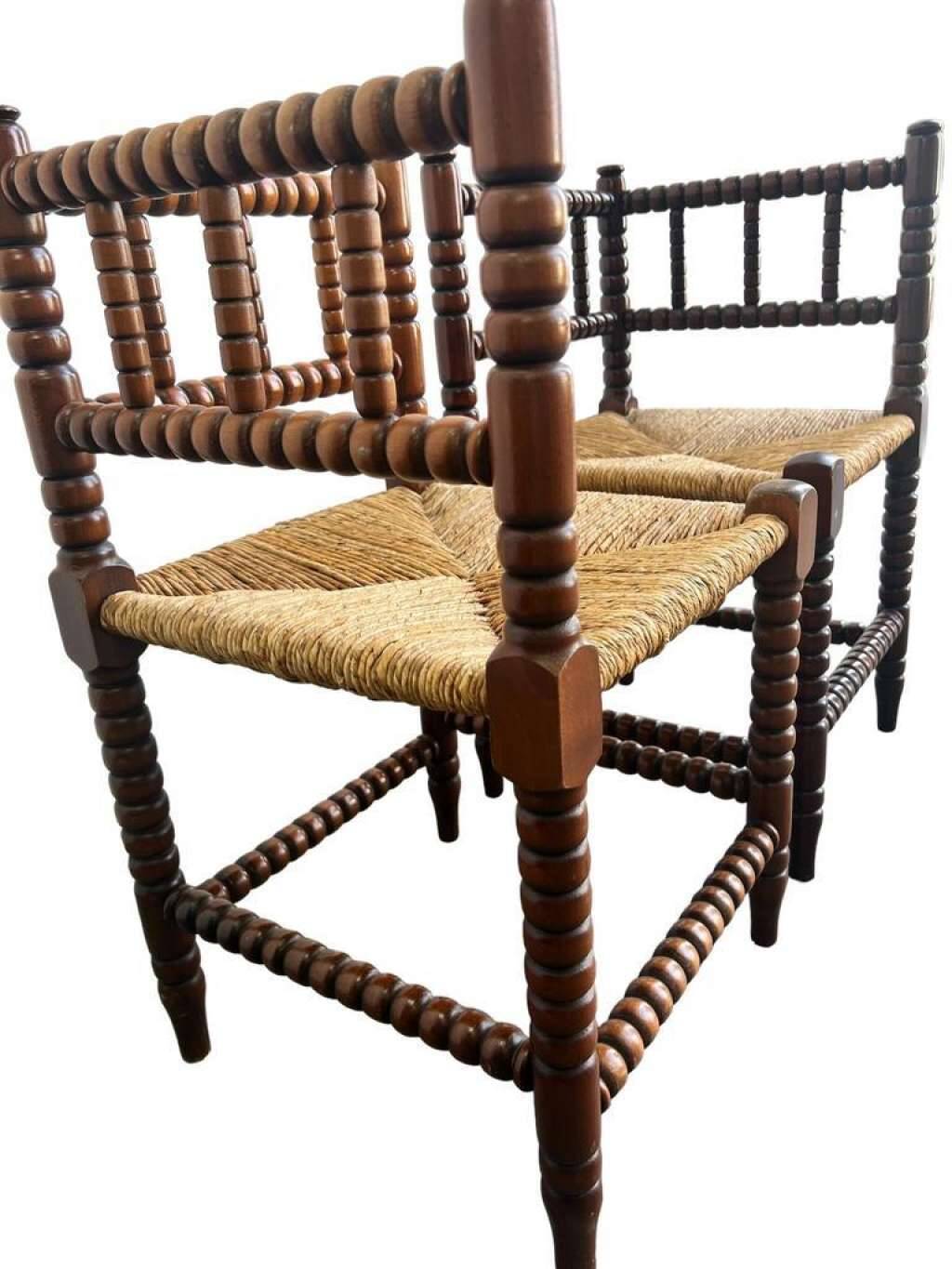 Vintage spool corner chair / knitting chair