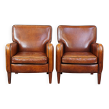 Set of 2 armchairs made of sheep leather
