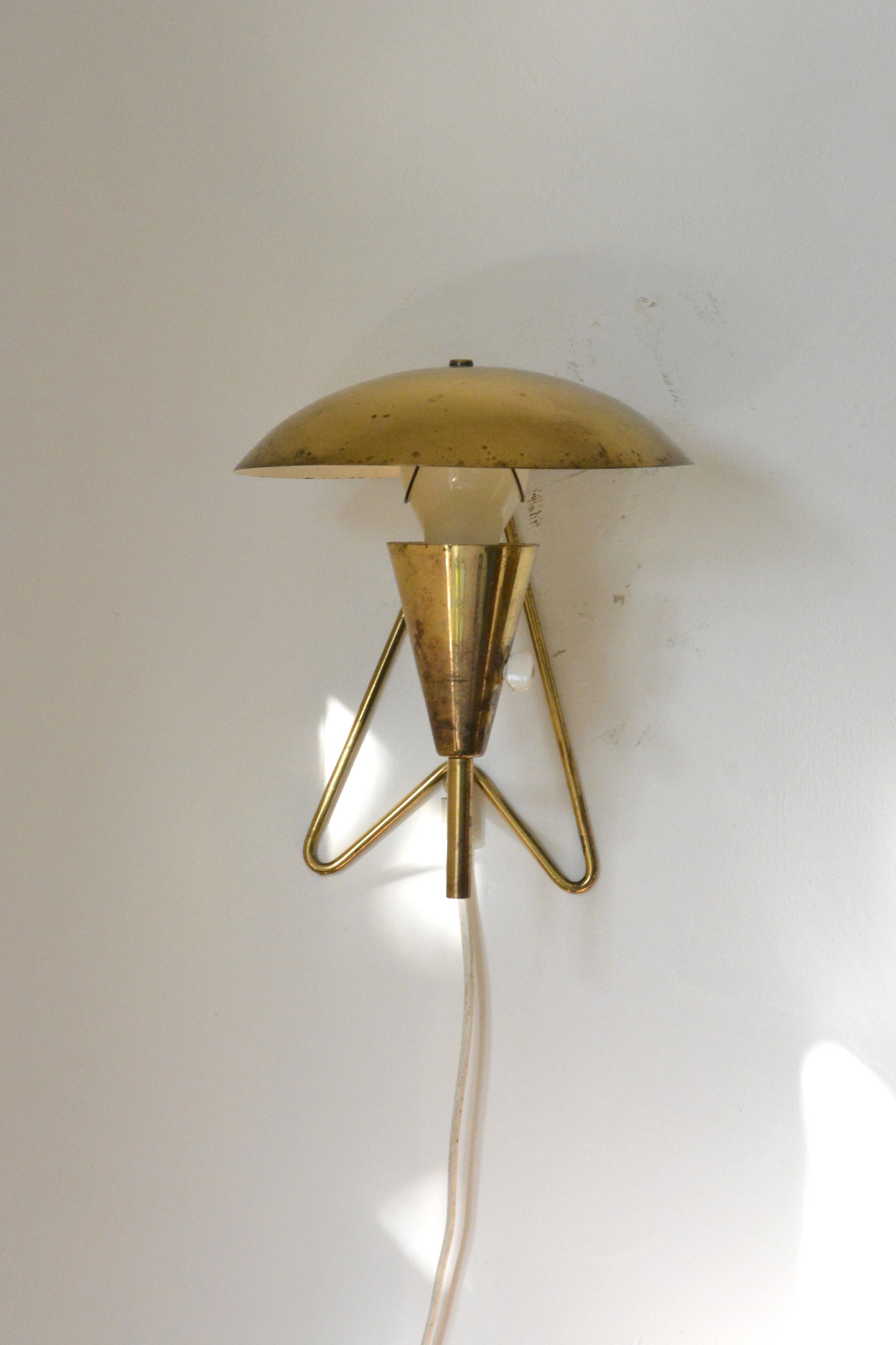 Pair of Itsu wall lights, EV 57, 50s