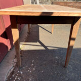 Table de ferme pied fuseau