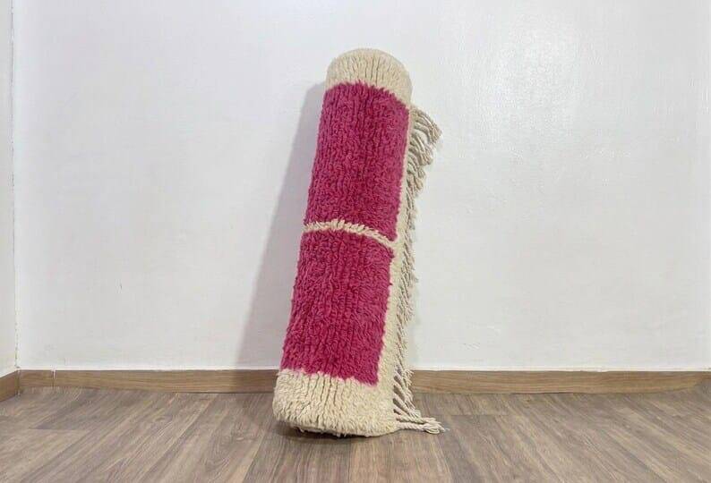 Handmade traditional pure wool rug 2/3 m