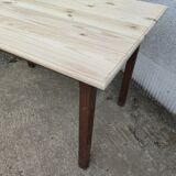 Farm table