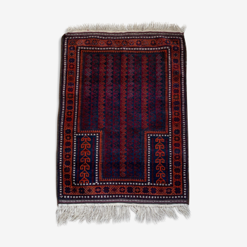 Oriental hand-knotted wool rug 132/133 cm