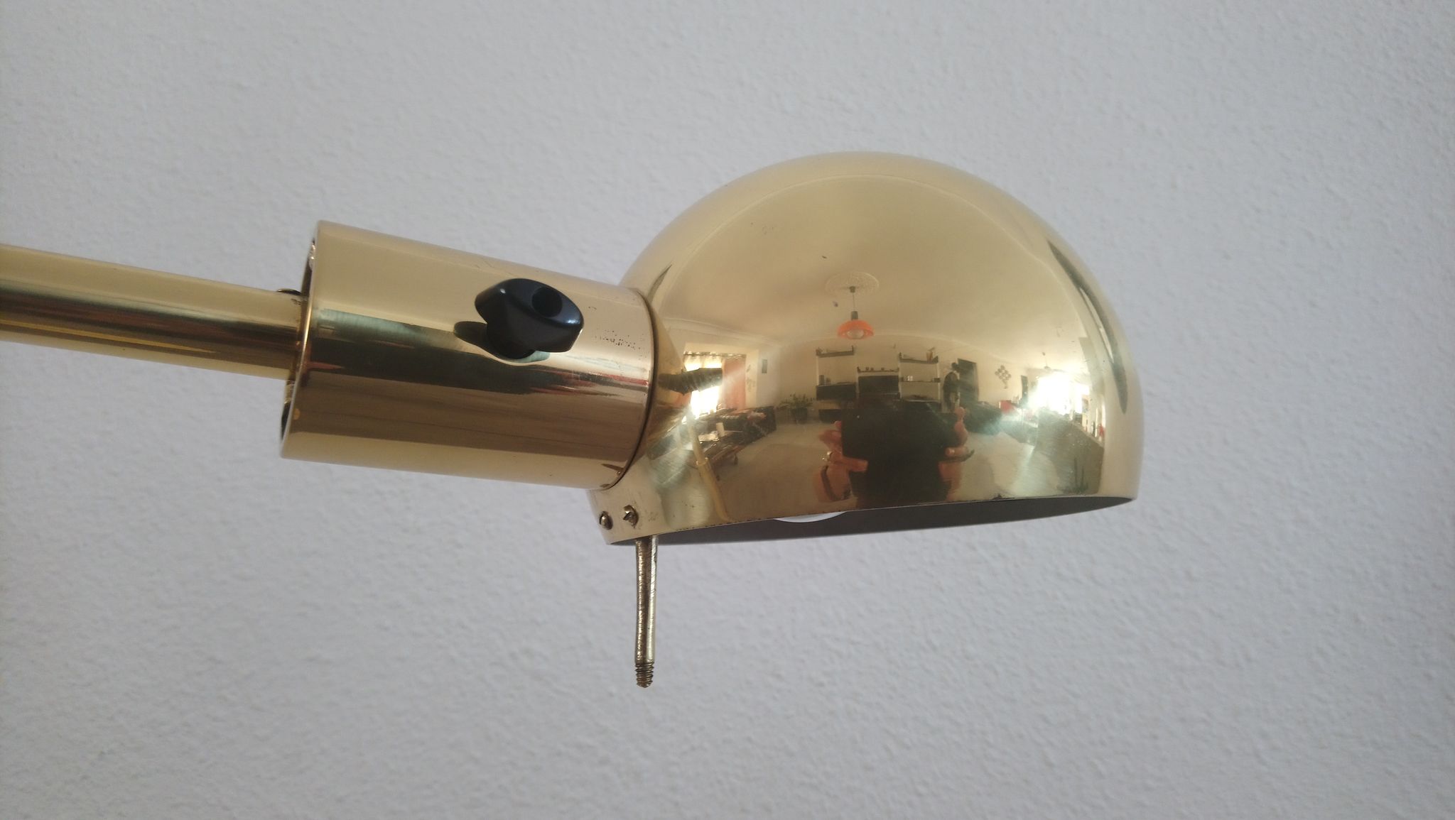 Lampadaire Métalarte en métal doré années 80