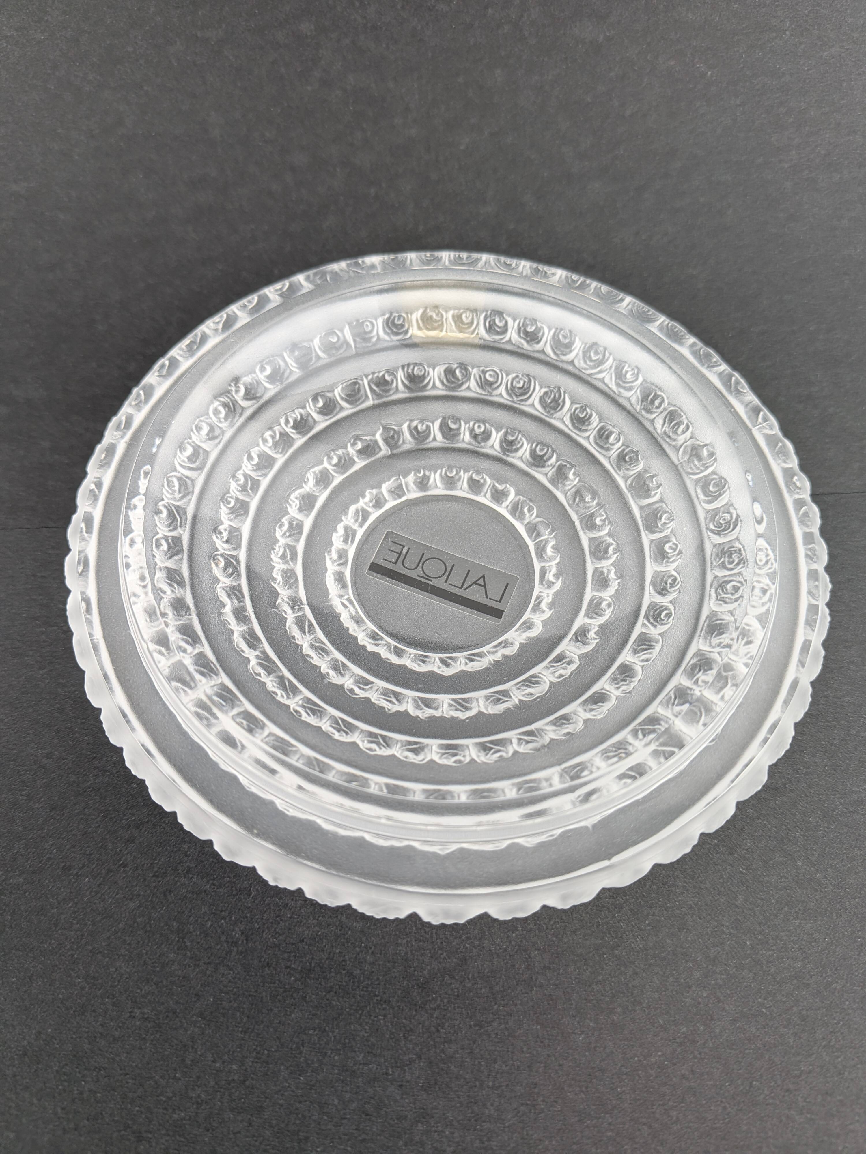 Lalique crystal box modelled as "Les Enfants".