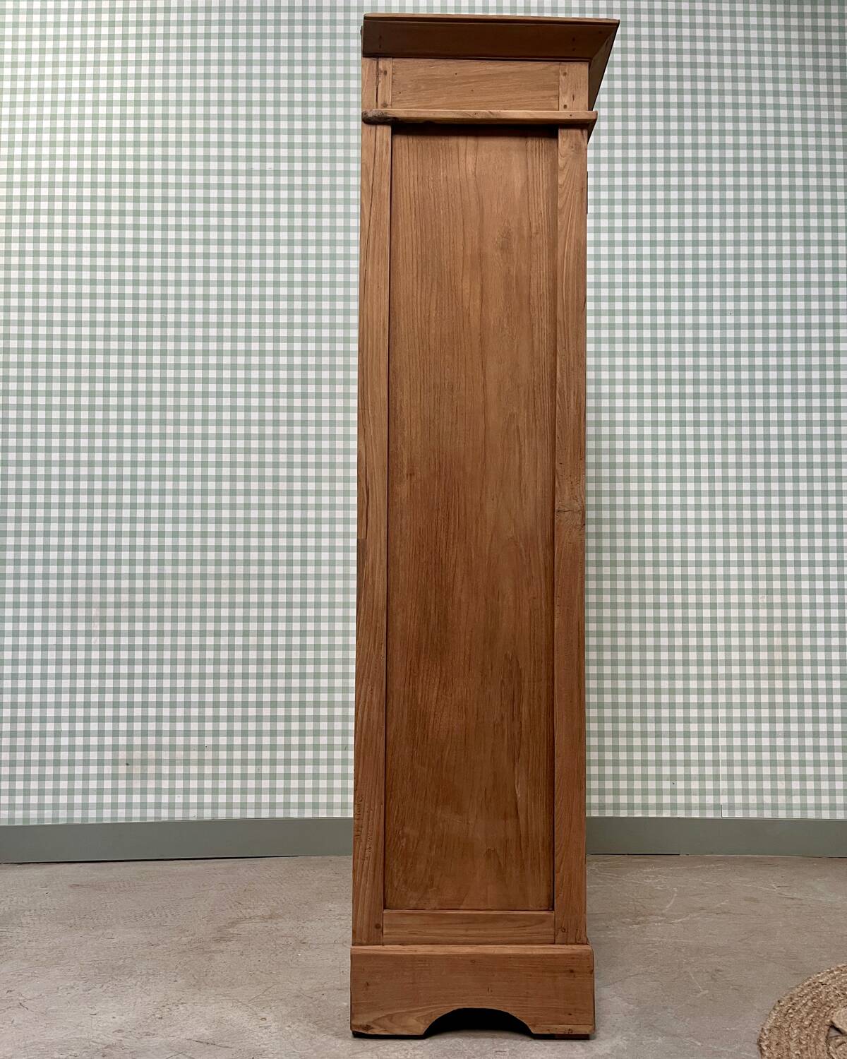 Small cherry wood cabinet (renovated)