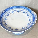 Ensemble B&Cie, Creil and Montereau, saucier with standing cup