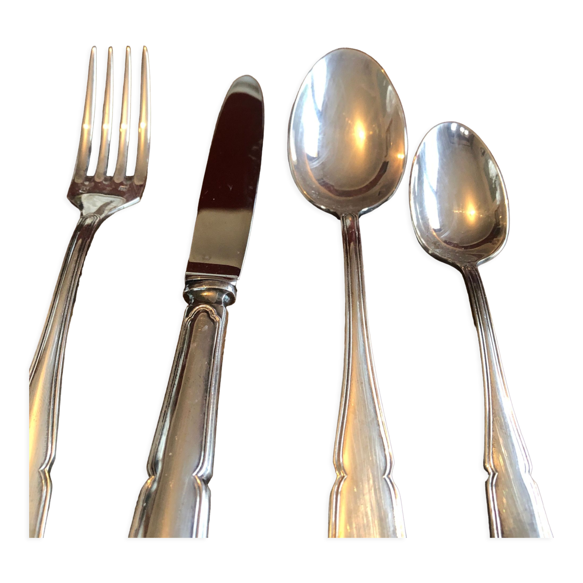 1 set 4 silver metal cover