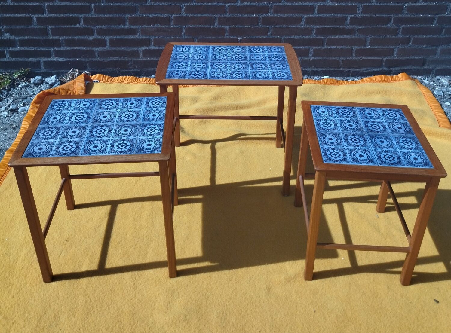 Teak nesting table, Danish