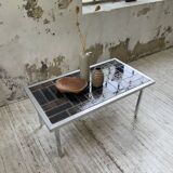 Table basse chrome et carrelage années 50