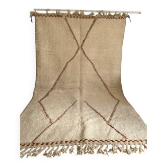 Wool rug 250cm x 150cm