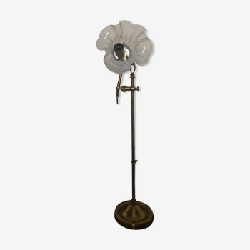 Art Deco-style lamp in brass and tulip