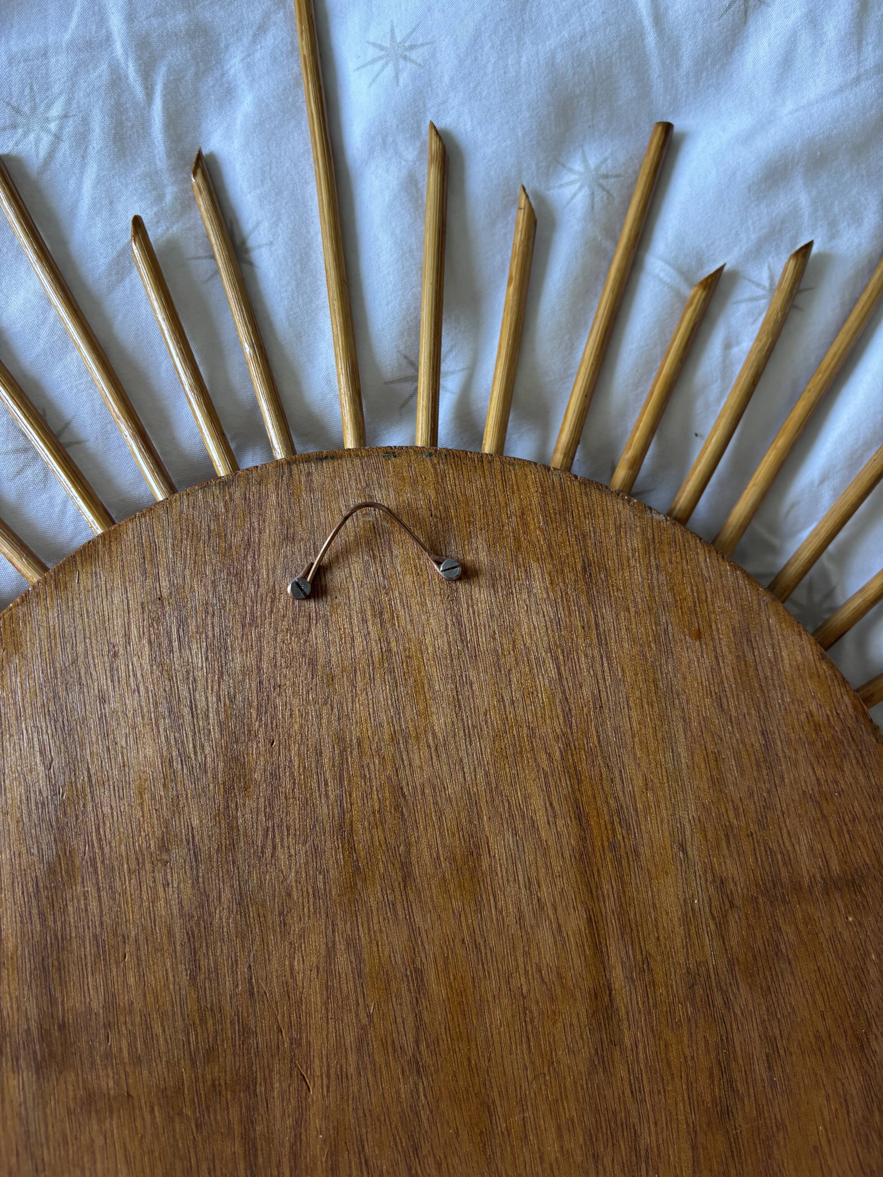 Vintage 1960s sun mirror made of rattan - 55 cm