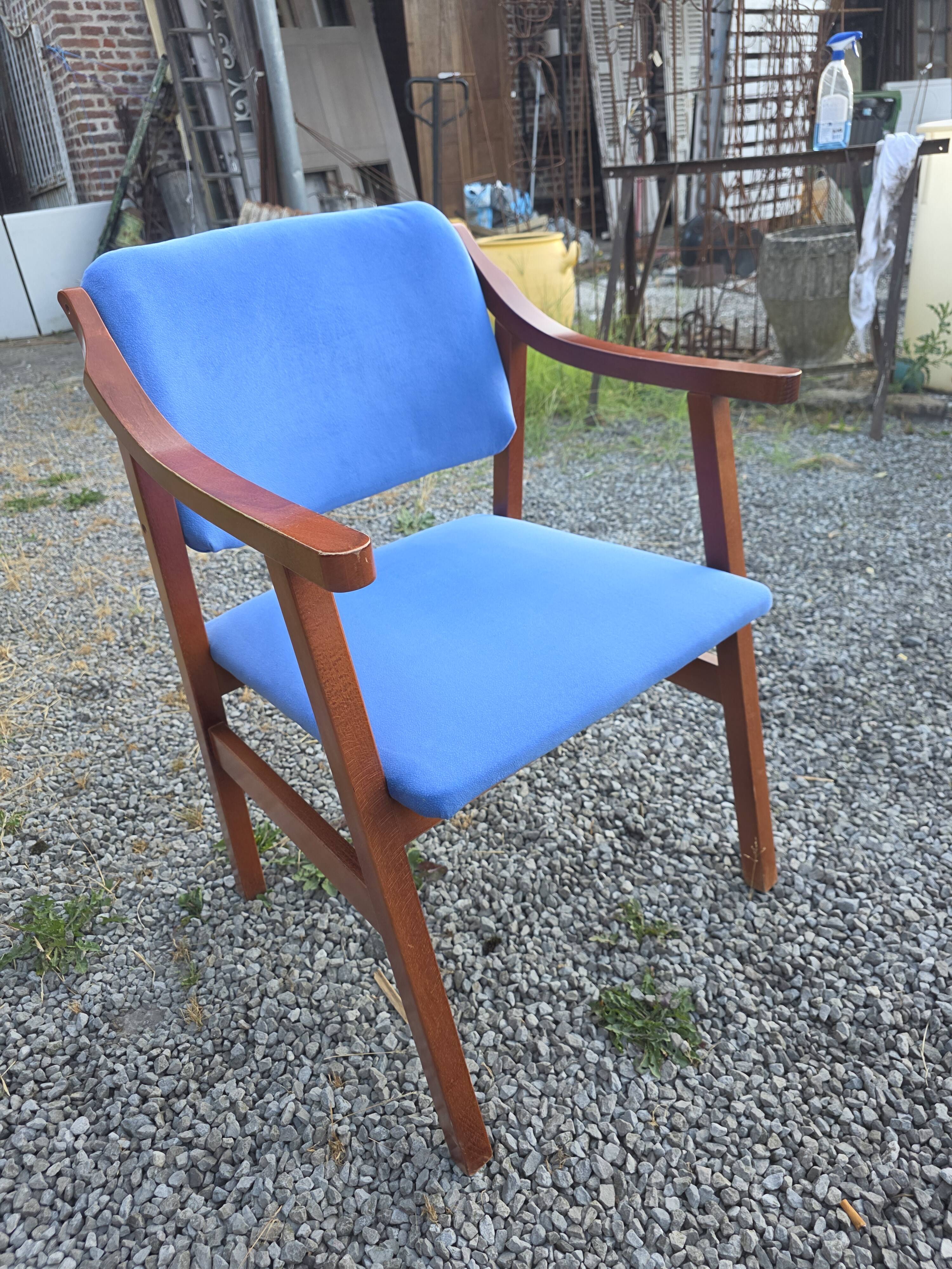 Scandinavian style armchair + velvet footrest