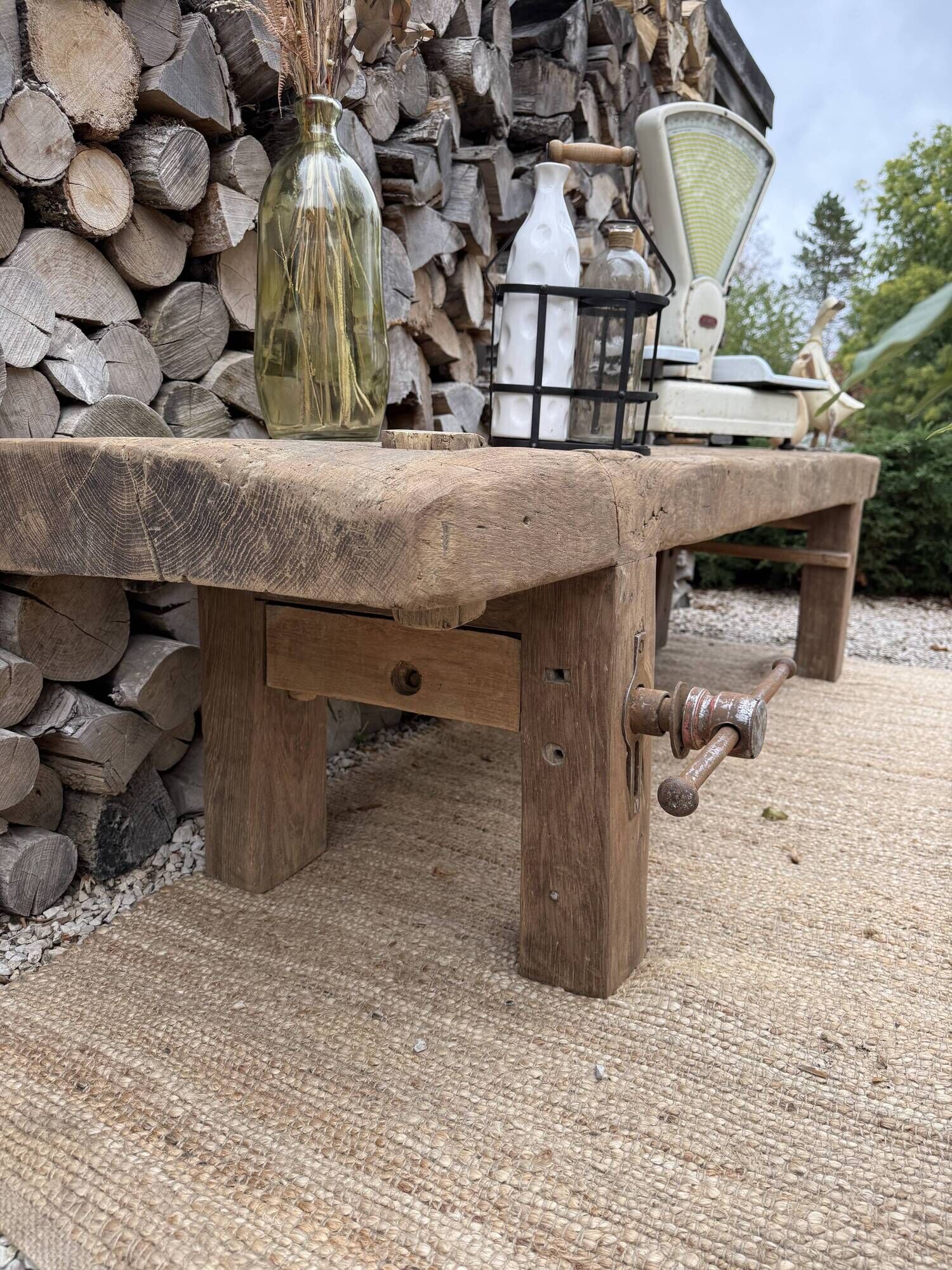 low carpenter's bench / TV stand bench