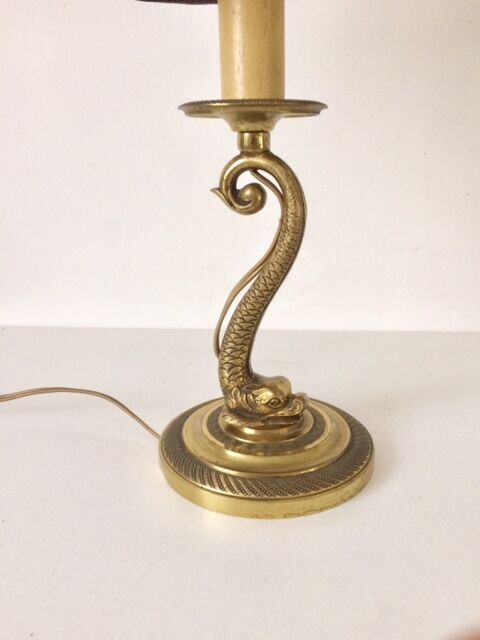 Classic bronze dolphin lamp" Louis XV style