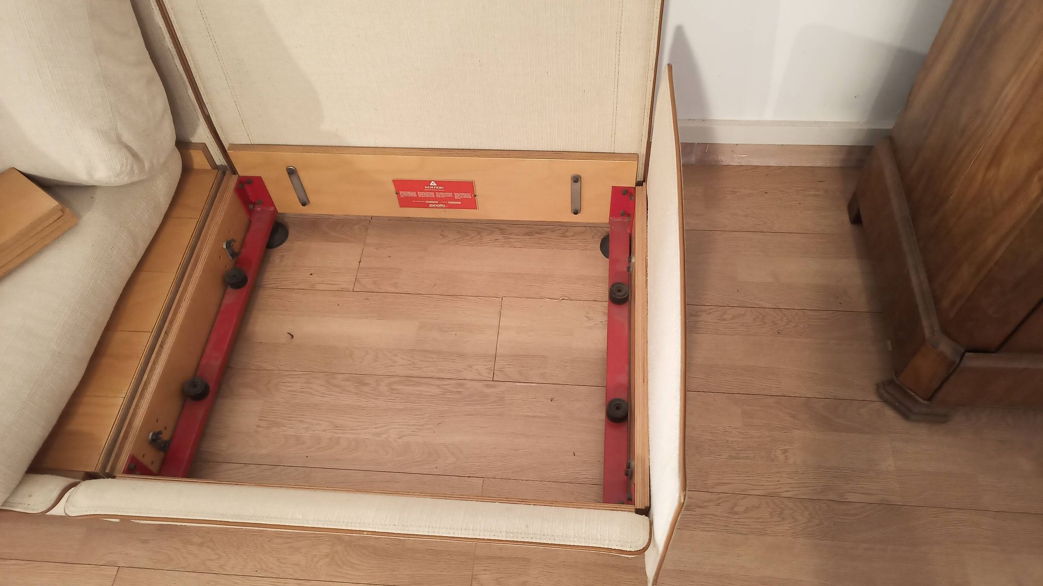 Canapé modulable de Riccardo Arbizzoni pour Zanotta 1978. Modèle Redifiori lot de 5