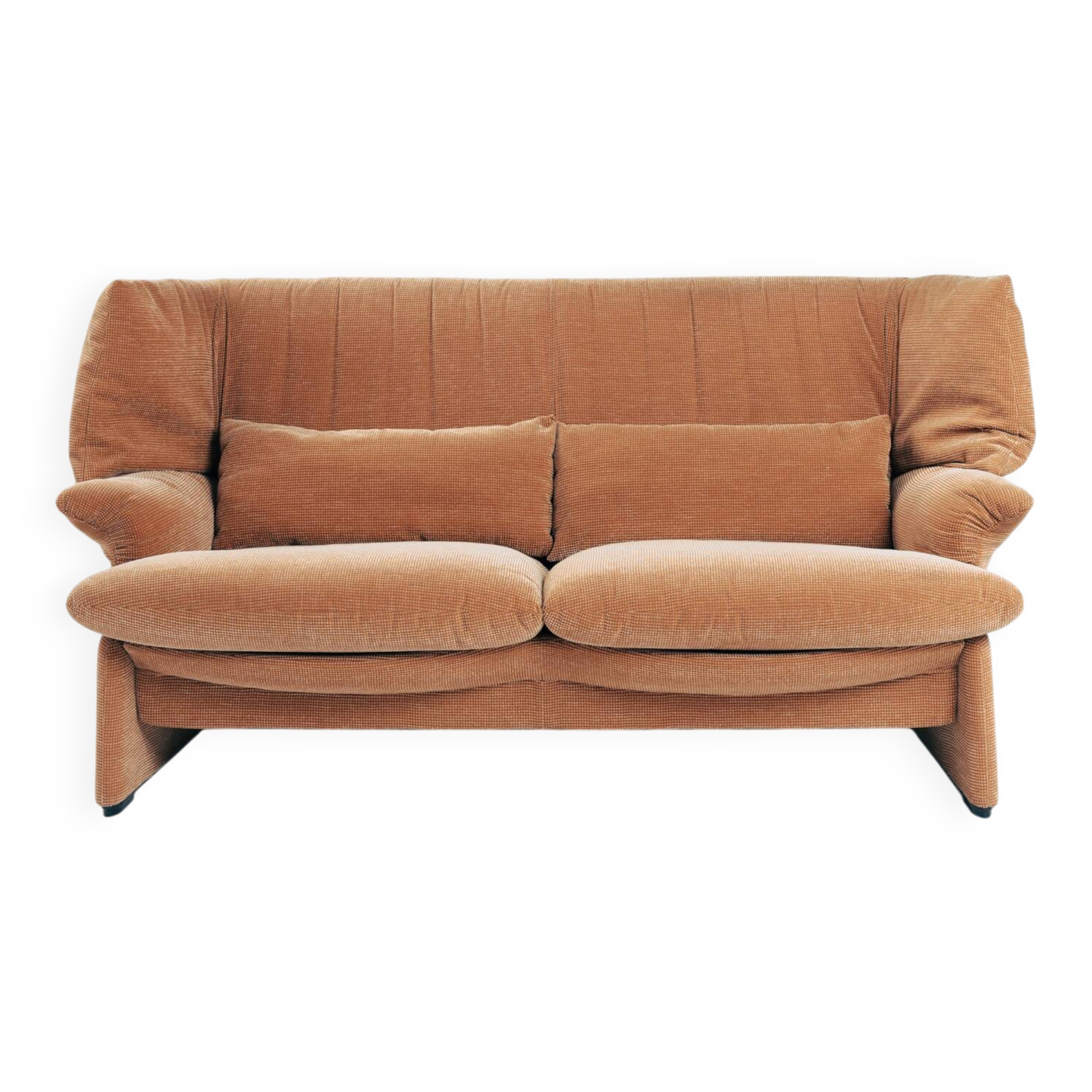 Cassina Portovenere Vico Magistretti wingback peach salmon sofa Maralunga