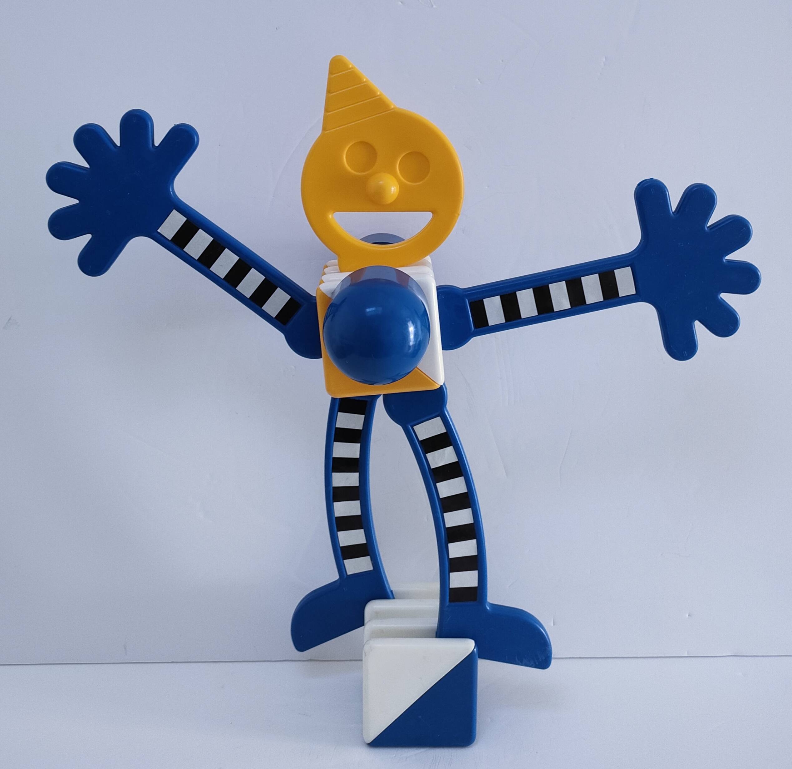 90s design construction game