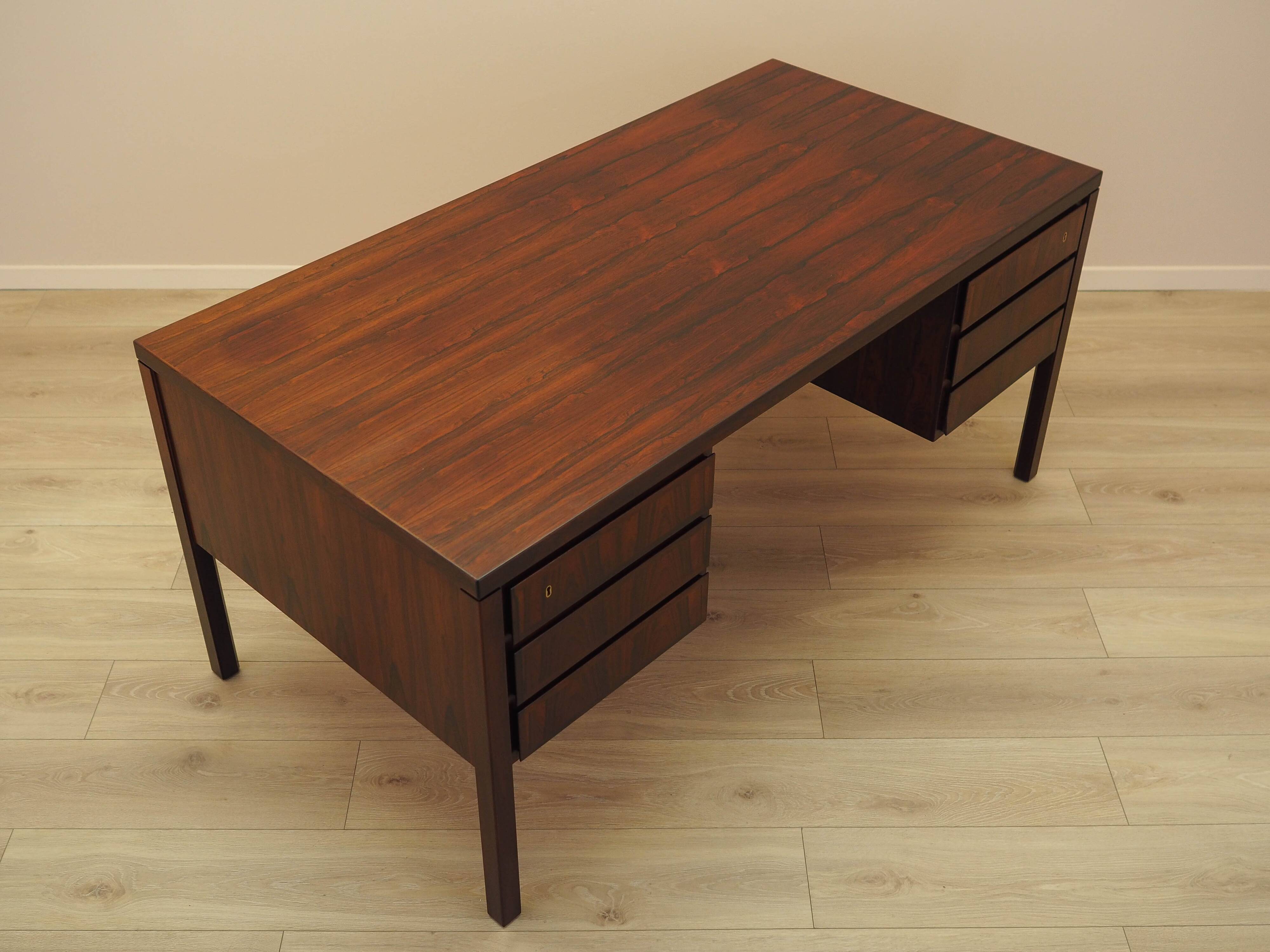 Rosewood desk, Danish design, 1970s, manufactured by Omann Jun