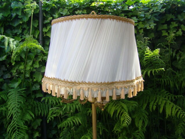 St Louis XVI floor lamp