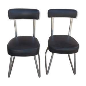 deux chaises industrielle