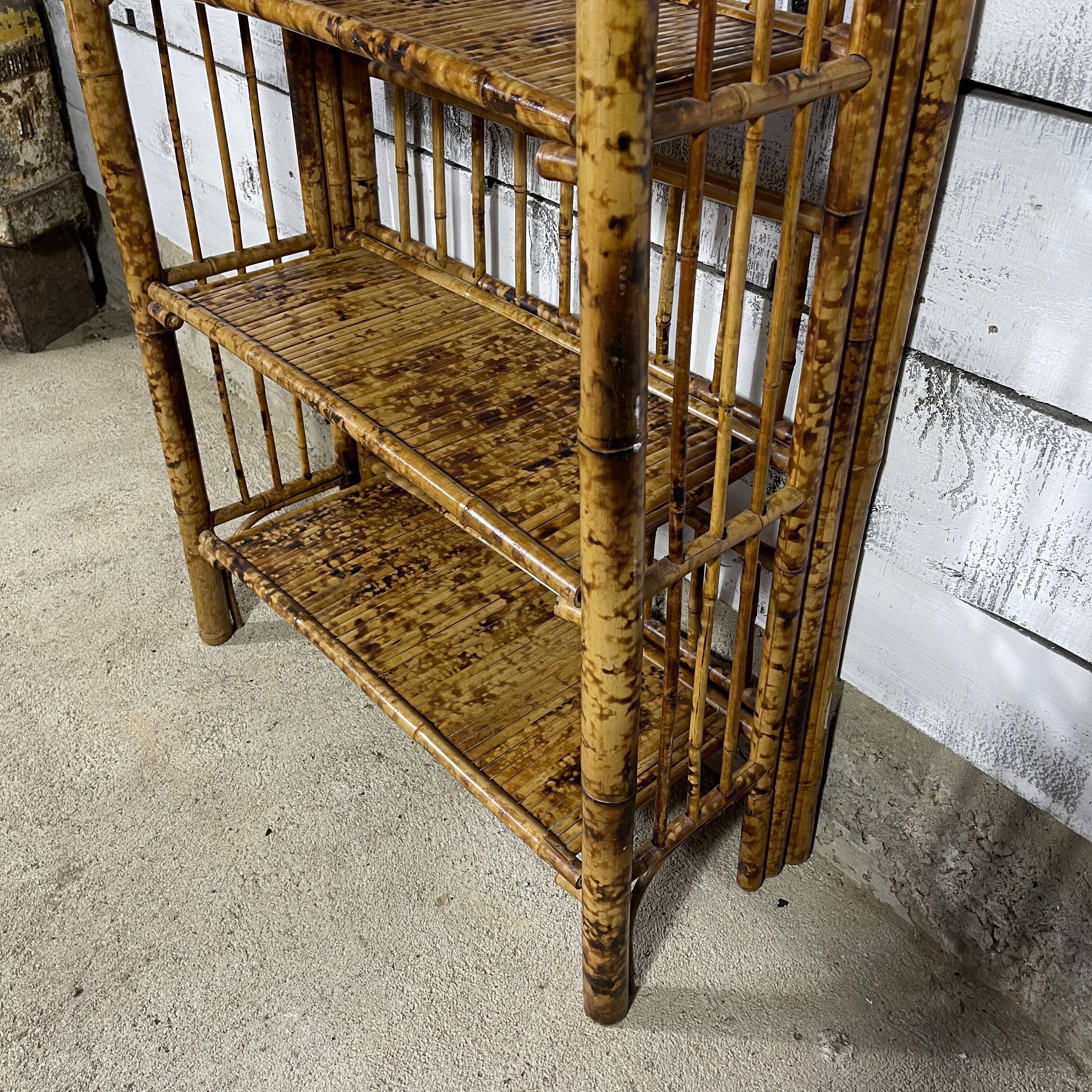 Vintage folding shelf