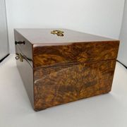 Late Biedermeier Box in Walnut and Walnut Burl, Austria, 1850s