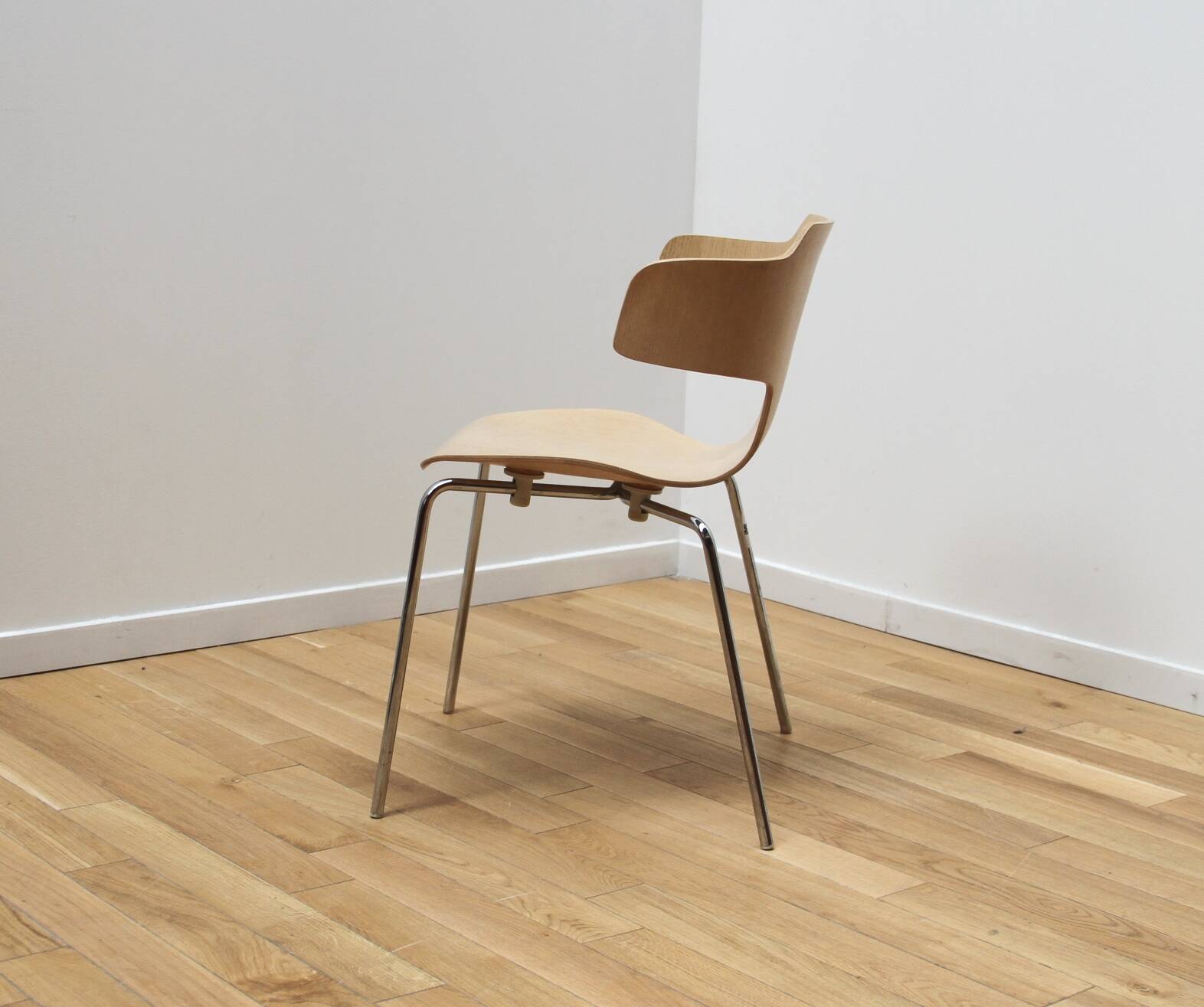 Set of 4 Mobles 114 chairs