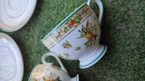 4 tasses à thé Villeroy et Boch Golden Birds