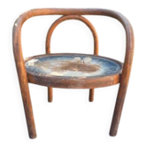 Old small children's chair in curved wood – Bistro / Vintage style