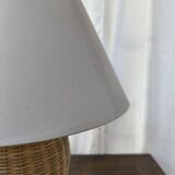 Wicker table lamp