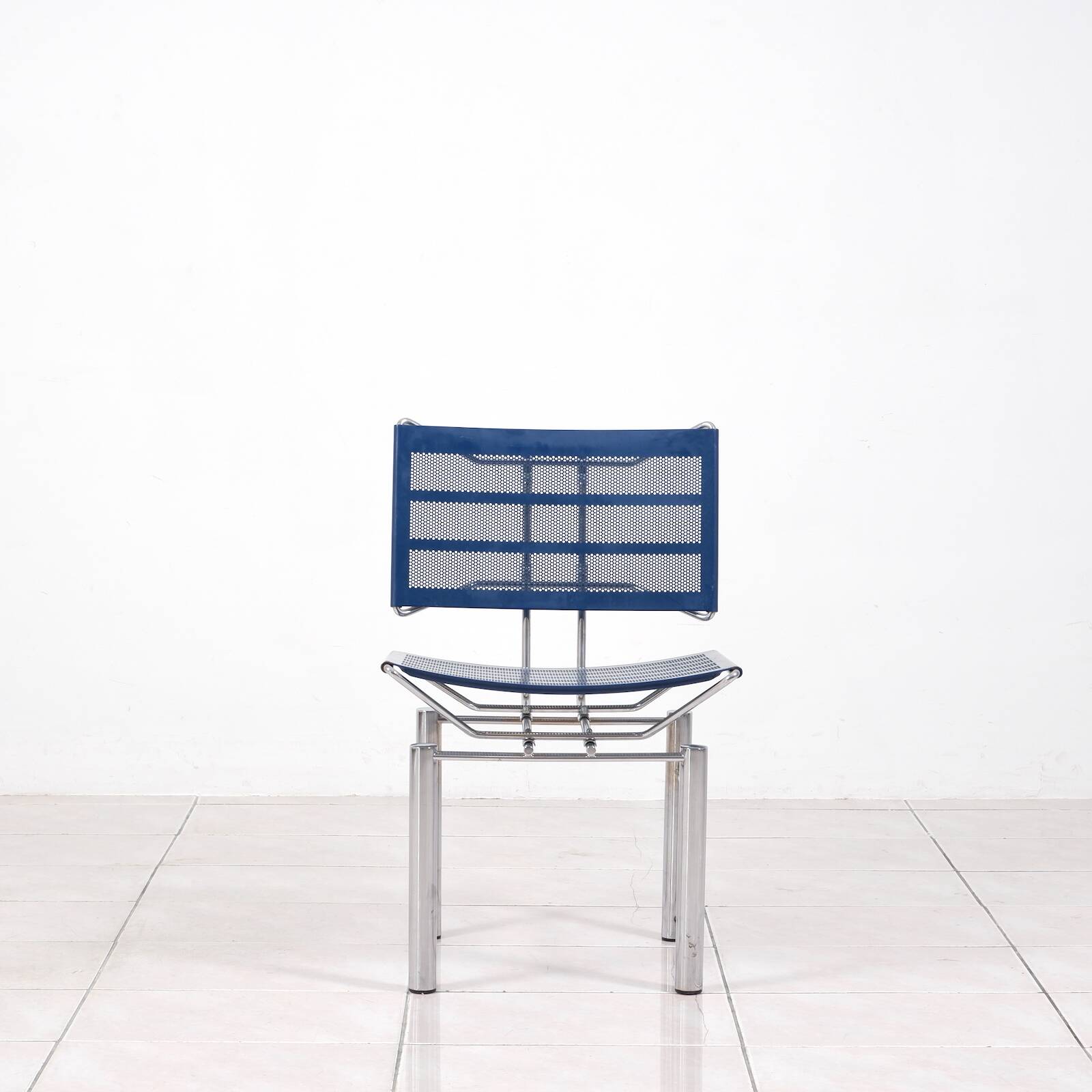 Set of 4 postmodern „8600“ chairs by Hans Ulrich Bitsch for Kusch & Co.