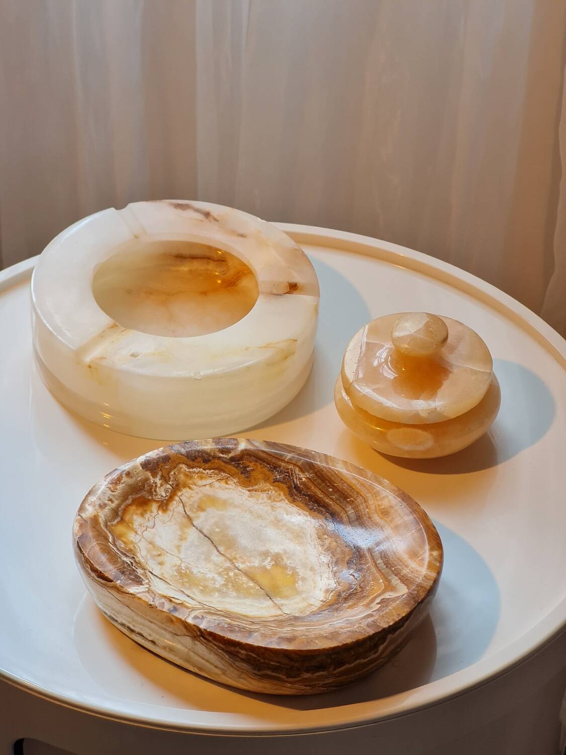 Vintage natural stone pocket emptier