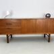Buffet vintage unique en teck des années 1960, produit par Nathan au Royaume-Uni.