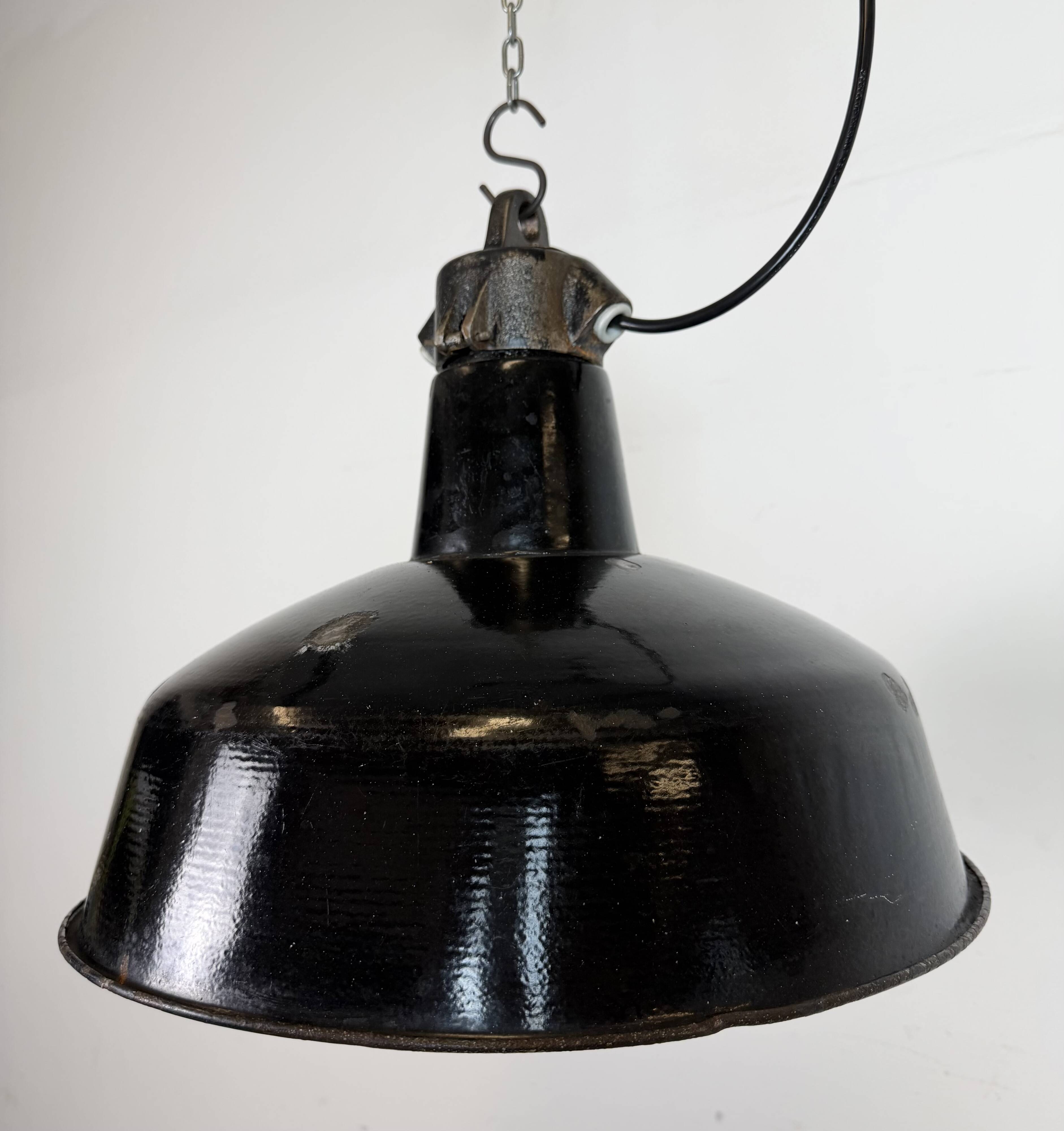 Industrial Black Enamel Factory Lamp with Cast Iron Top, 1950s