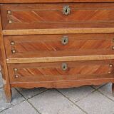 Louis XVI period walnut chest of drawers from the 18th century