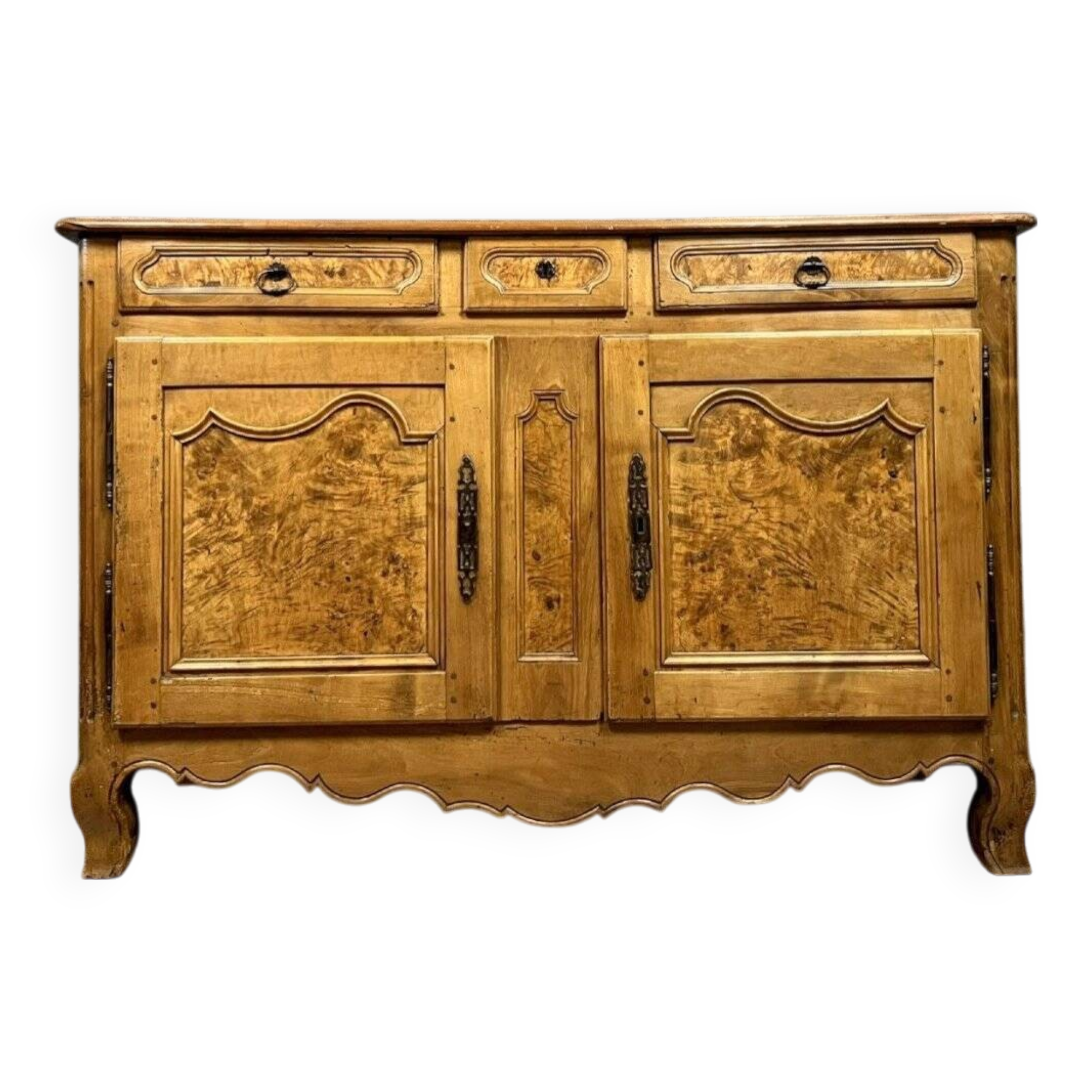 Louis XV period Bressan sideboard in walnut and elm burl, 18th century