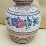 Ceramic vase