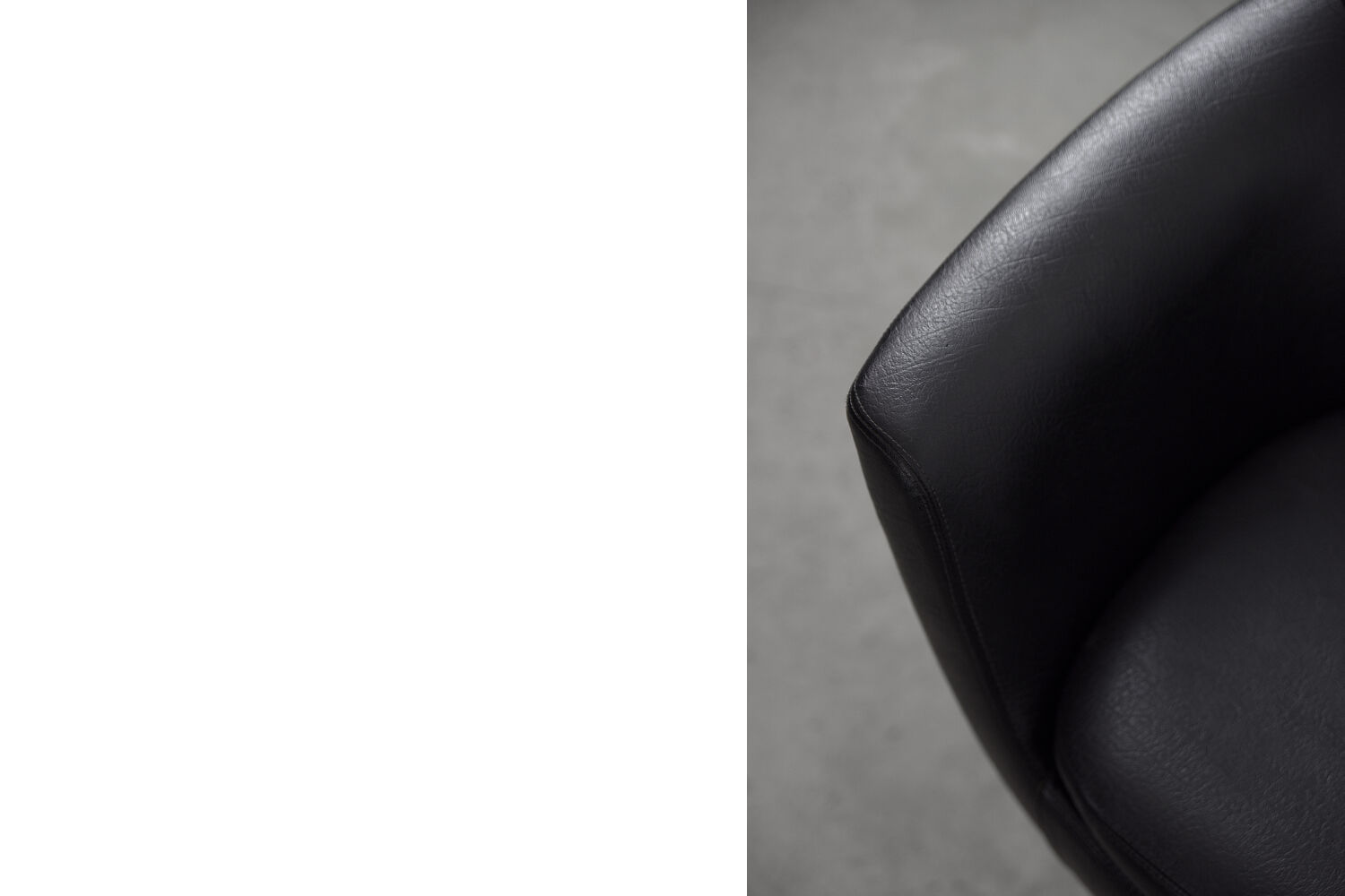 Fauteuils pivotants noirs, 1970
