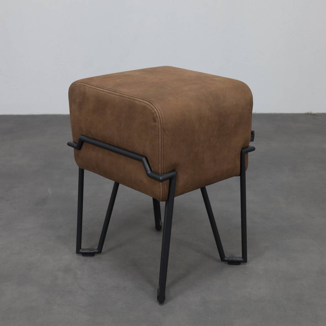 Low stool Bokk in leather by Ka-Lai Chan for Puik Design