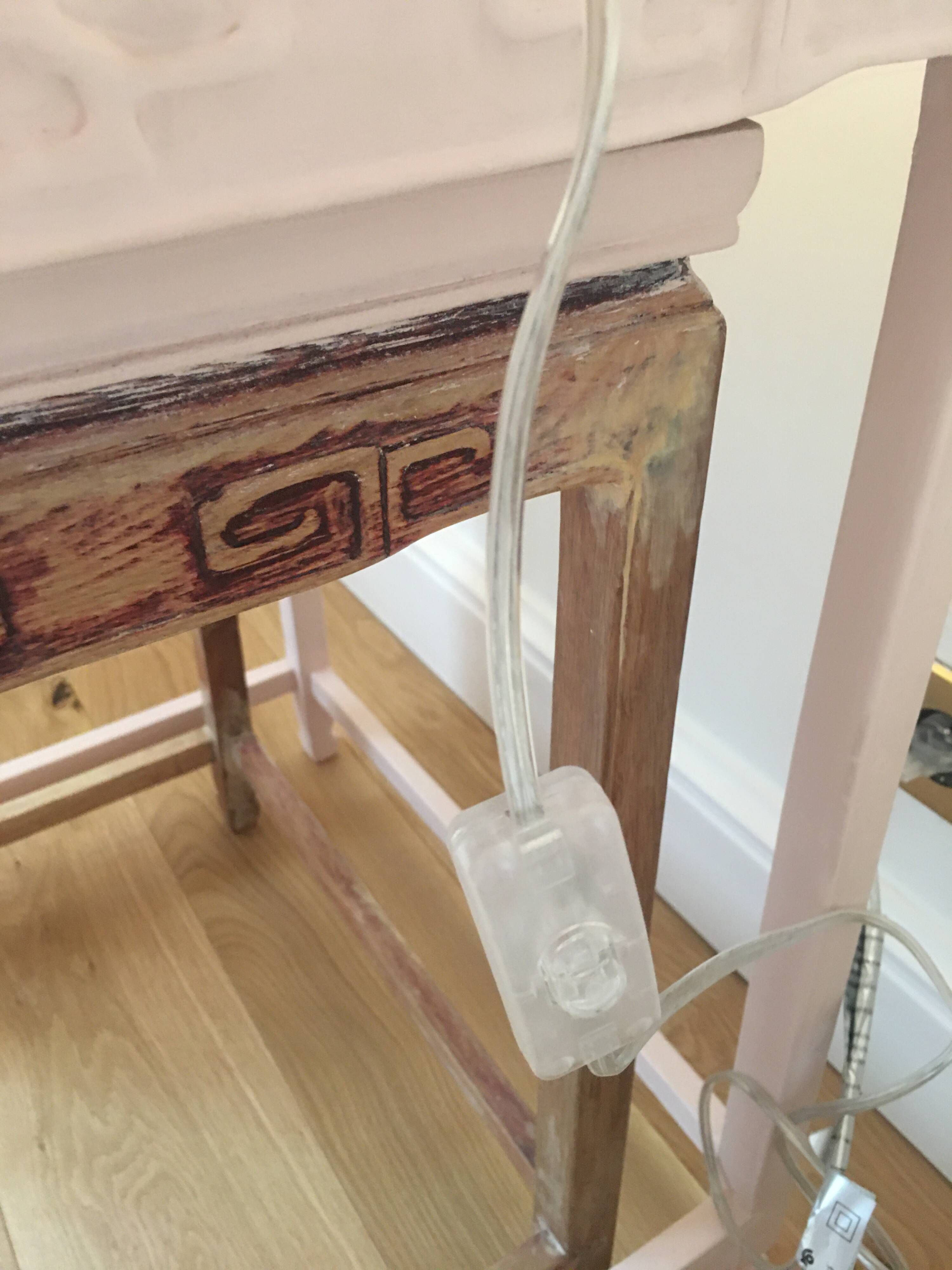 Real silk table lamp