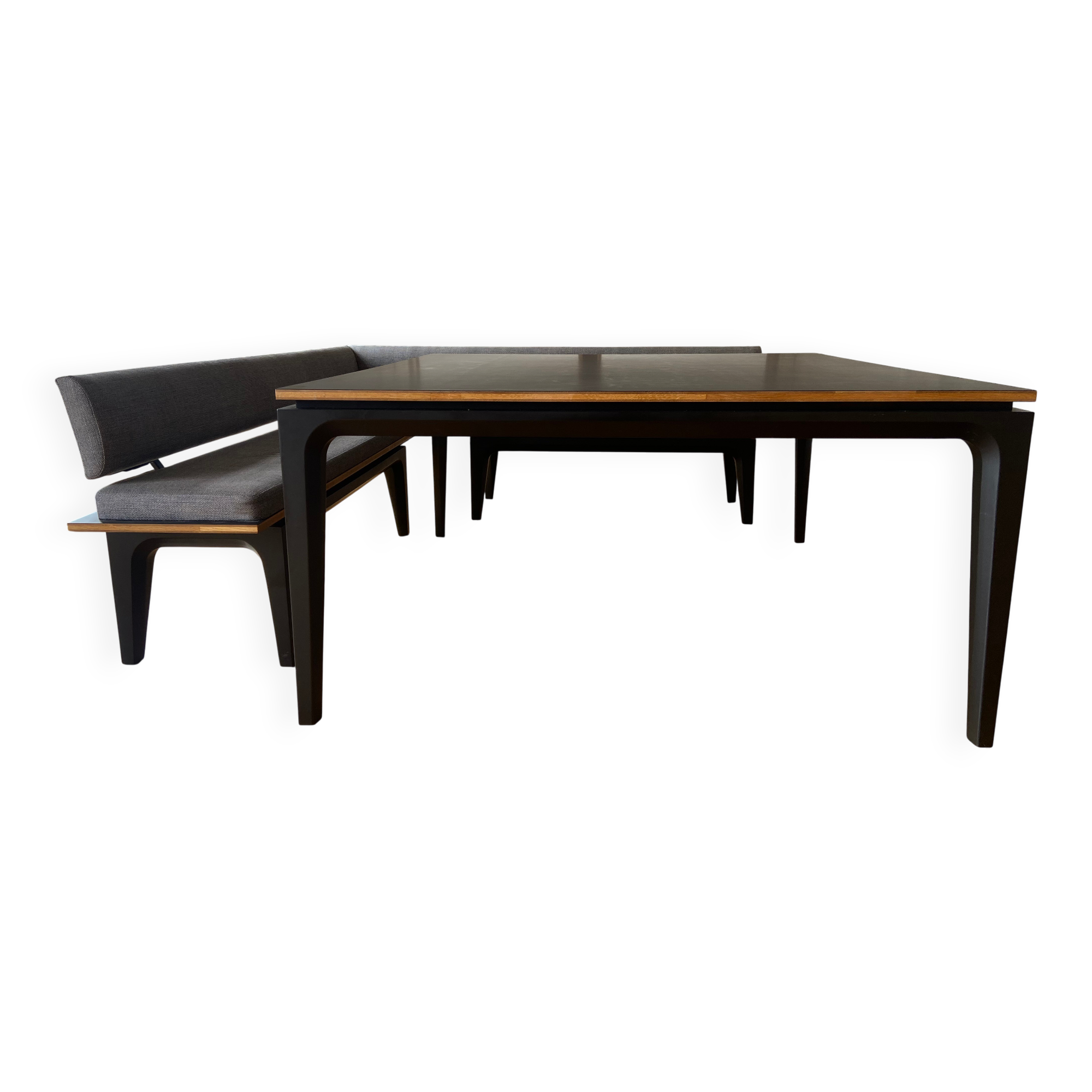 Vente : Table de salle à manger carrée sur mesure + banquette d'angle — lot