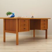 Bureau en frêne, design danois, années 1960, designer : Svend Age Madsen